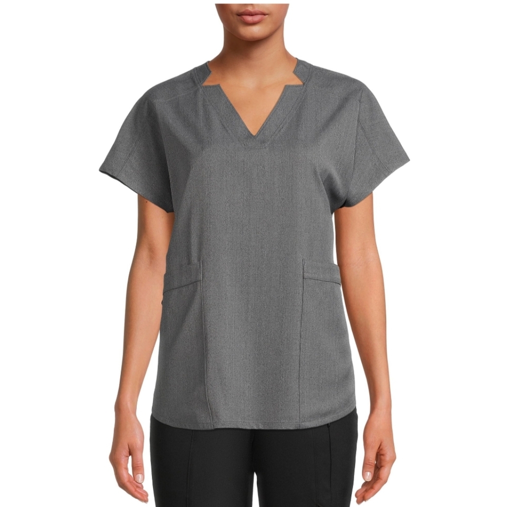 ClimateRight by Cuddl Duds Women’s Size 3X Woven Twill V-Neck Scrub Top NWT